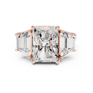 Anillo de Compromiso con Diamante Moissanite de Corte Radiante y Piedras Laterales Trapezoidales en Plata de Ley Chapada en Oro Rosa, Anillo de Tres Piedras - Product Image 1