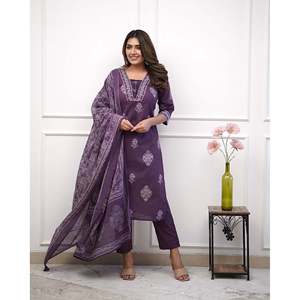 Women's Premium Quality Suit <b>Set</b>-101 by Manyata - Product Image 3