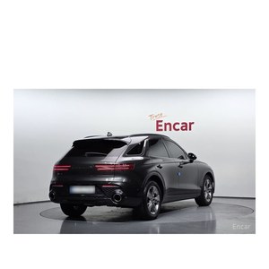 Genesis GV70 2024 2.5T Gasolina 2WD Automático con Cámara Trasera 23,580 km Asientos de Cuero Volante a la Izquierda - Product Image 2