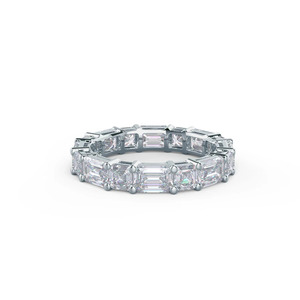 Anillo de Eternidad de Oro Blanco con Diamantes Cultivados en Laboratorio con Corte Esmeralda - Product Image 1