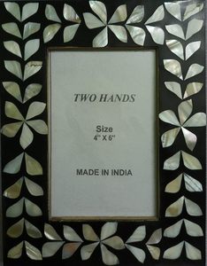TWO HANDS Picture <b>Frame</b> Mother of Pearl Leaf Photo <b>Frame</b>, Beach Picture <b>Frame</b> Tabletop or <b>Wall</b> Hanging - Product Image 5