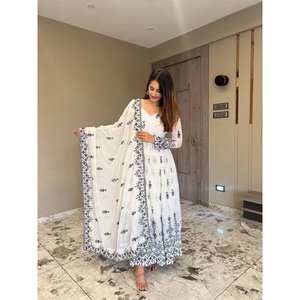 Conjunto de Traje Anarkali de Georgette Bordado en Color Blanco UC-341 - Product Image 6