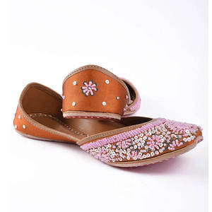Women's Traditional Handmade Genuine Leather Beaded <b>Khussa</b> Wedding Party Wear Custom Embroidery Ladies <b>Khussa</b> Shoes - Product Image 3