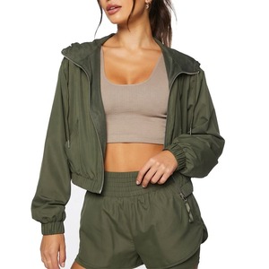 Ensemble de survêtement deux pièces vert à capuche pour femme, manches longues, coupe ample, vêtements de sport décontractés, toutes saisons, polyester respirant - Product Image 1