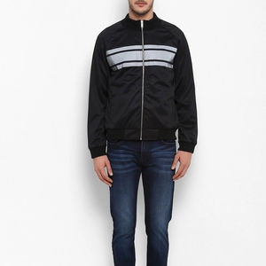 Blouson Bomber Confortable pour Homme 2026 avec Couleur, Taille et Logo Personnalisables – Vente en Gros de Blousons Bomber Respirants pour Homme – Service OEM - Product Image 5