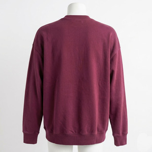 เสื้อสเวตเชิ้ตคอกลมแบบสวมใส่ได้ทั้งชายและหญิง ทรงปกติ ผ้าถัก สีมารูน สไตล์ลำลอง - Product Image 6