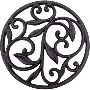Sous-plat rond classique en fer forgé noir avec motifs ajourés, résistant à la chaleur, pour table à manger, prix de gros - Product Image 1