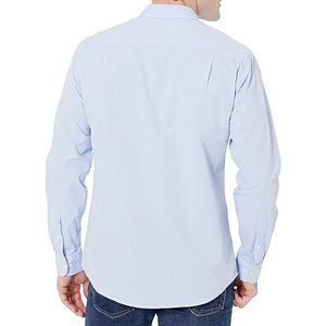 เสื้อเชิ้ตแขนยาวผู้ชายสำหรับธุรกิจ ผ้าฝ้าย 100% ระบายอากาศ แห้งเร็ว เสื้อเชิ้ตทำงานแบบเรียบ  รับผลิตตามแบบ (OEM) ขายส่งจำนวนมาก - Product Image 6