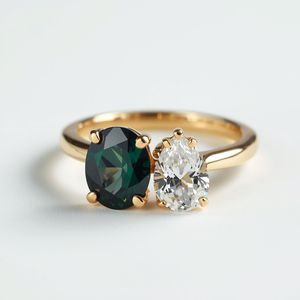 Anillo Halo de Oro Sólido de 9K con Alejandrita de Laboratorio Ovalada y Halo de Diamantes, Joyería Fina - Product Image 6