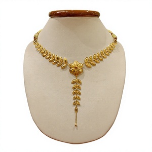 22K <b>Solid</b> <b>Gold</b> Leaf Design Necklace Elegant Women Jewelry Lightweight <b>Gold</b> <b>Pendant</b> Chain for Daily Wear and Special Occasion - Product Image 2