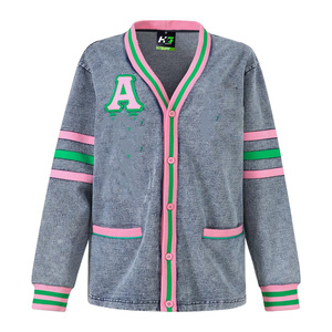 Cardigan en jean délavé à l'acide, rose et vert, avec bordure rayée et lettres brodées, personnalisable pour sororité, vente en gros - Product Image 2