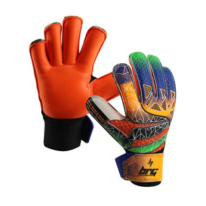 Best Selling <b>Light</b> Weight Goalkeeper Gloves Wholesale Customized Logo Goalkeeper Gloves For Sale - Product Image 1