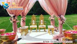Ensemble de chaises de mariage élégantes en bois Mandap Chaise Vidhi sculptée à la main Décor pour les mariages en gujarati Chaises Mandap de luxe en bois sculptées - Product Image 6