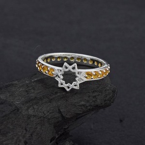 Bague en argent sterling 925 de haute qualité, sertie d'une pierre précieuse ronde en citrine 100 % naturelle, bijou artisanal pour mariage, pour femme. - Product Image 5