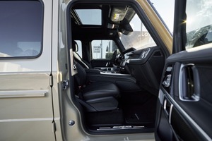 Mercedes-Benz AMG G63 d'occasion de haute qualité, modèle 2026, nouvel arrivage, voitures propres et bien entretenues à vendre - Product Image 3