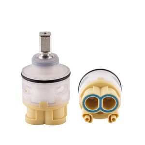 Cartucho de alto flujo con junta tórica superior, componente de plomería de precisión, construcción duradera, control de agua suave y resistente. - Product Image 1