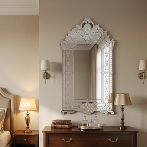 Elegante Espejo de Pared Ornamental Veneciano |   Espejo Decorativo de Vidrio Estilo Barroco Vintage |   Espejo Decorativo para el Hogar de Estilo Antiguo - Product Image 2