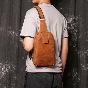 Bolso bandolera moderno de buena calidad, personalizado, de cuero genuino, duradero, con correa para el pecho y el hombro, el más demandado, hecho con el mejor material, bolso de cuero para el pecho. - Product Image 2