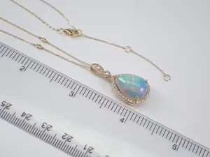 Collier pendentif en moissanite de luxe, coupe poire, argent sterling 925 plaqué or, design minimaliste, bijoux élégants pour femmes, Tishya - Product Image 3