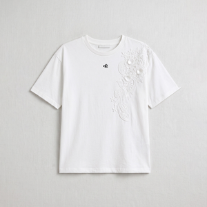 เสื้อยืดผู้หญิงผ้าฝ้าย 100% ลายลูกไม้ดอกไม้ คอกลม แขนสั้น พิมพ์ลาย DTG ปักโลโก้แบบโทนสี ทรงหลวม สวมใส่สบาย สไตล์ Y2K - Product Image 3