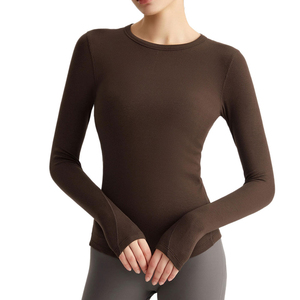 T-shirt de sport pour femme à compression haute élasticité, idéal pour le fitness, la course et la gym – Léger, respirant et performant - Product Image 6