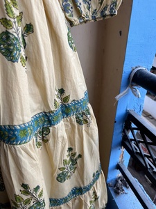 Vestido indio de algodón estampado a mano, muy vendido, 100% bordado floral, estilo casual, largo maxi, a precio de fábrica. - Product Image 2