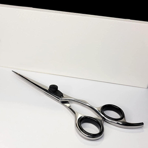 Tijeras de Barbero de Acero Inoxidable de Primera Calidad, Serie Elite, con Hojas de Borde Convexo, Ligeras y Reutilizables - Product Image 4