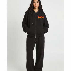 Ensemble de survêtement en molleton noir à capuche pour femme, coupe ample, longueur intégrale, avec logo imprimé, décontracté, toutes saisons, par un fabricant OEM - Product Image 4