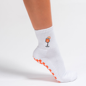 Calcetines de punto personalizados con LOGO, bordado de bebidas, antideslizantes, para mujer, uso diario, ajuste regular, con agarre para estudio de Pilates - Product Image 3