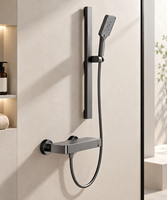 Ensemble de douche portable pressurisé avec douchette à effet pluie et plateforme de rangement pour projets hôteliers