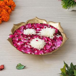 Cuenco Urli Taj Hecho a Mano, Decoración Puja, Loto, Metal de Latón Duradero para el Hogar, Uso Interior, Diwali, Flores Flotantes en Agua, Diya, Moderno - Product Image 1