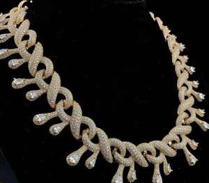 Nouvelle Chaîne Cubaine Unisexe en Argent Sterling 925 Plaqué Or Rose avec Moissanite D Color VVS1 Taille Givré et Design Infini Goutte d'Eau - Product Image 2