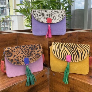 กระเป๋าสะพายคาดลำตัวหนังนิ่มสีสดใสพิมพ์ลายสัตว์สำหรับผู้หญิงกระเป๋าถือหนังรีไซเคิลแบบยั่งยืน - Product Image 5