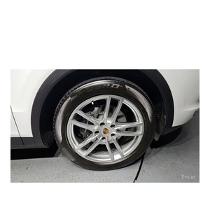 2024 for Porsche Cayenne 3.0 with Automatic Gearbox 39,758 km Left Steering Leather Seats Rear <b>Camera</b> - Product Image 5