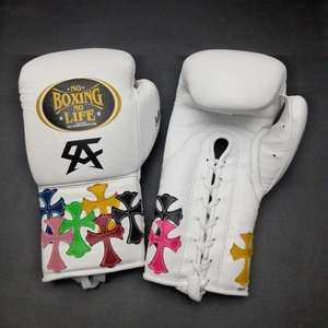 Gants de boxe professionnels en cuir à lacets, rembourrage épais à 4 couches, conception à doigts entiers, évacuation de l'humidité, fermeture auto-agrippante - Product Image 1