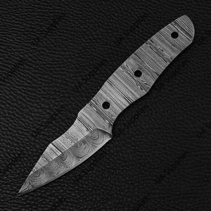 Couteau Skinner EDC professionnel en acier Damas, forgé à la main sur mesure, avec support ODM, personnalisable, lame pleine longueur, 58 HRC, ultra-affûté, faibles MOQ - Product Image 4
