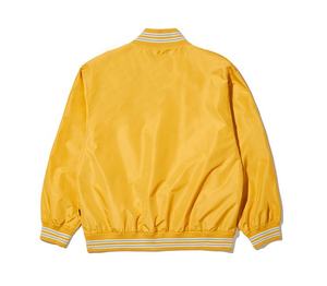 Veste universitaire décontractée en satin pour homme et unisexe, 100 % satin avec boutons décoratifs sur le devant, personnalisable, style baseball universitaire - Product Image 4