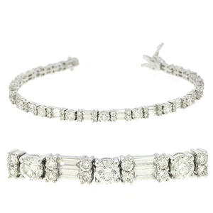 Pulsera de tenis de oro de 14K con diamantes cultivados en laboratorio, redondos y en forma de baguette - Product Image 1