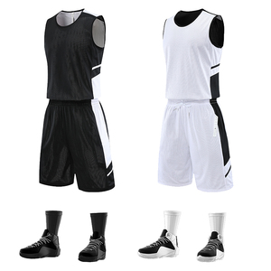 Conjunto de Baloncesto Reversible Personalizable para Hombre, 100% Poliéster, Económico, Transpirable, Uniforme Deportivo de Entrenamiento - Product Image 1