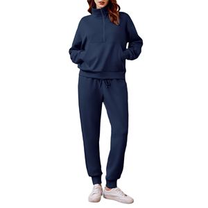 Ensemble de survêtement personnalisé avec logo, deux pièces, veste à demi-zip et pantalon de jogging, style confortable pour l'entraînement physique - Product Image 4