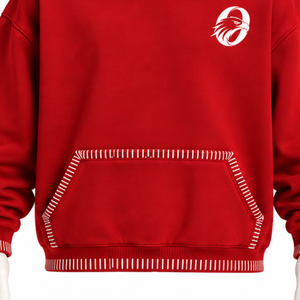 เสื้อฮู้ดดี้โอเวอร์ไซส์สีแดง แต่งขอบด้วยการเย็บแบบดิสเทรส พร้อมกระเป๋าจิงโจ้ ตัดเย็บด้วยด้ายตัดสี ทรงหลวม สวมใส่สบาย - Product Image 6
