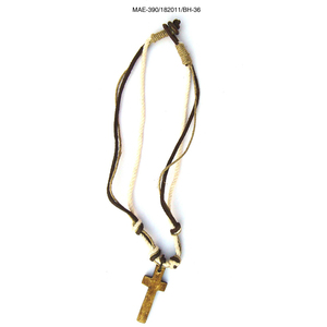 Collar con Colgante de Cruz Chapado en Bronce Antiguo, con Cuerda de Cáñamo, Joyería Religiosa Cristiana Unisex para Oración MAE-390/182011/BH-36 al por Mayor - Product Image 1