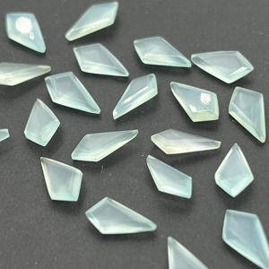 Calcedonia Aqua Natural de Alta Calidad AAA+ en Forma de Cometa, Corte Geométrico Facetado, Piedra Suelta Calibrada, Tamaño Personalizado - Product Image 4