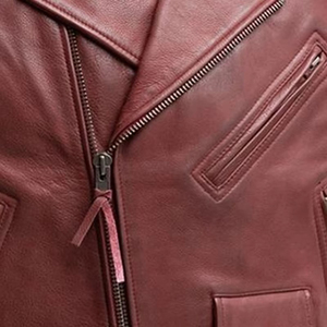 Chaleco de Cuero Borgoña Personalizado para Hombre, Chaleco de Motociclista sin Mangas, Estilo Punk, Chaleco de Cuero Genuino - Product Image 4
