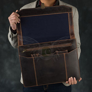Sac de transport pour ordinateur portable en cuir véritable fonctionnel et durable pour un usage quotidien et les voyages, étui de rangement professionnel organisé - Product Image 2