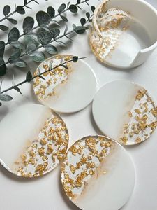 Ensemble de sous-verres en résine faits à la main – Magnifiques sous-verres décoratifs pour table basse, table à manger, cuisine, décoration intérieure, fêtes - Product Image 1