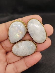 Pierre précieuse la plus vendue avec base en laiton pour la fabrication de bagues, composants de bijoux en pierre naturelle pour créer des designs uniques. - Product Image 6