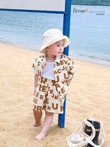 Ensemble de vêtements pour garçons de qualité supérieure, imprimé lettres, style décontracté plage, chemises et shorts pour tout-petits - Product Image 4