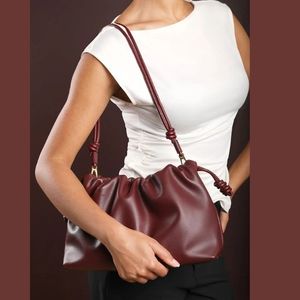 Sac fourre-tout décontracté en cuir PU pour femme, grand sac à bandoulière imperméable et portable, collection 2026 - Product Image 4