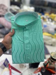 Kurta Chikankari de Lucknow de qualité supérieure, en viscose pure, avec broderie Resham lourde, pour hommes, fournisseur de vêtements ethniques - Product Image 5